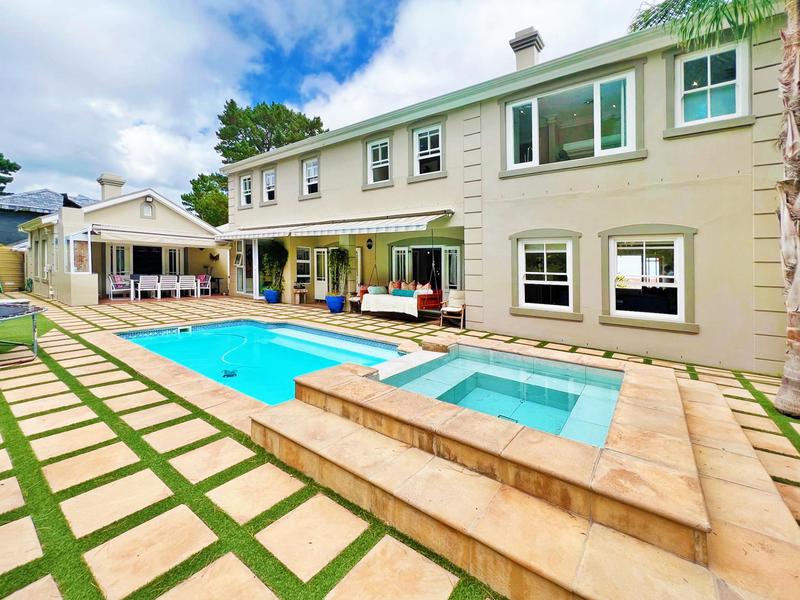 5 Bedroom Property for Sale in Ruyteplaats Western Cape